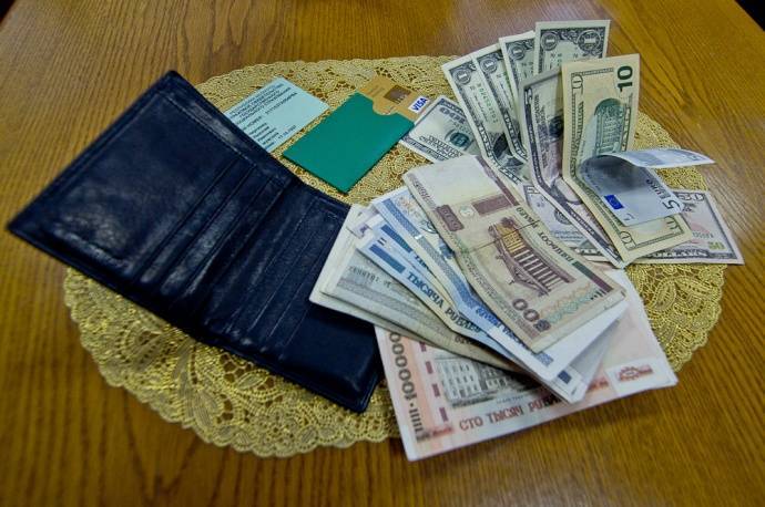 Как мошенники «помогают» вернуть деньги от мошенников через чарджбек-конторы