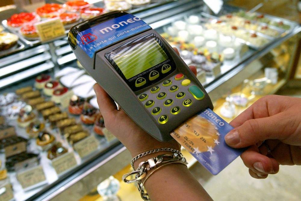 Можно ли оплачивать покупки в интернете кредитной картой?