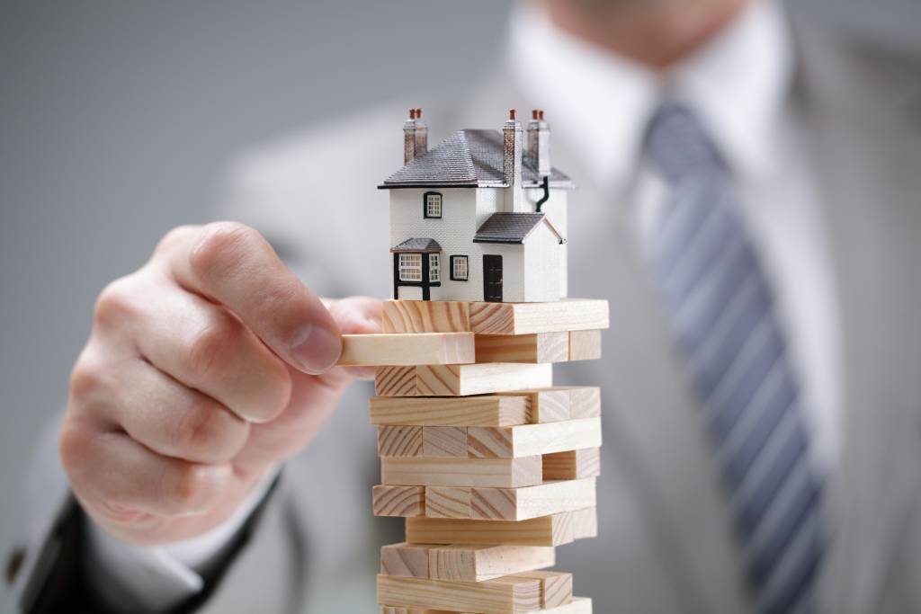 Инвестиции в недвижимость: стоит ли, как и в какую инвестировать