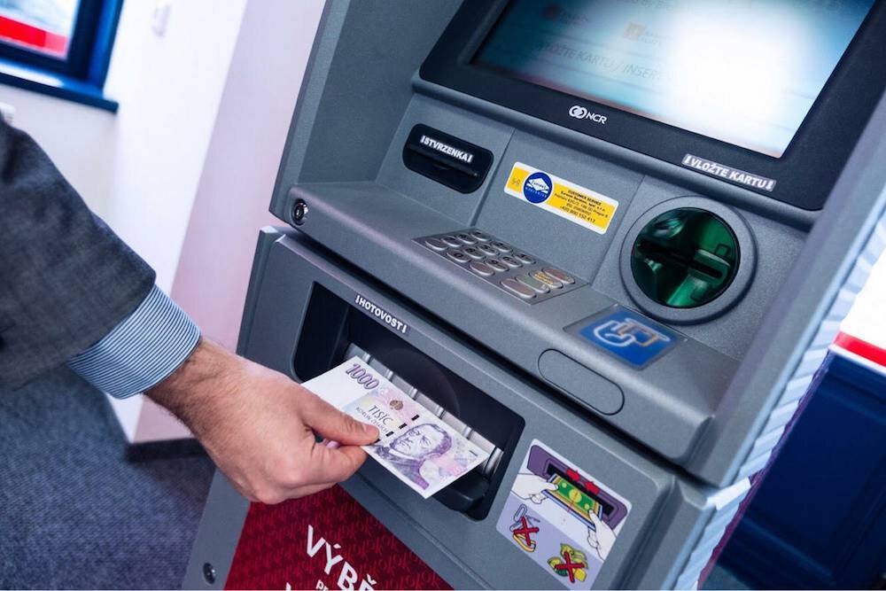 Снятие наличных денег с карты альфа-банка в банкомате сбербанка – условия, размер комиссии