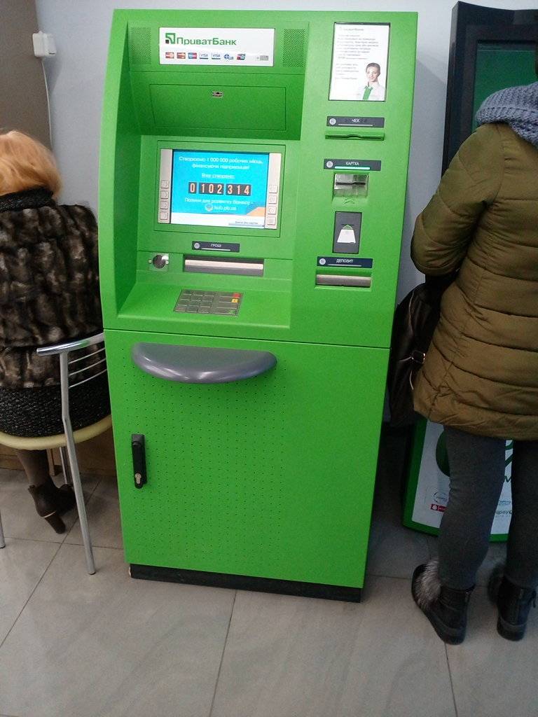 Валютные банкоматы сбербанка – можно ли снять доллары